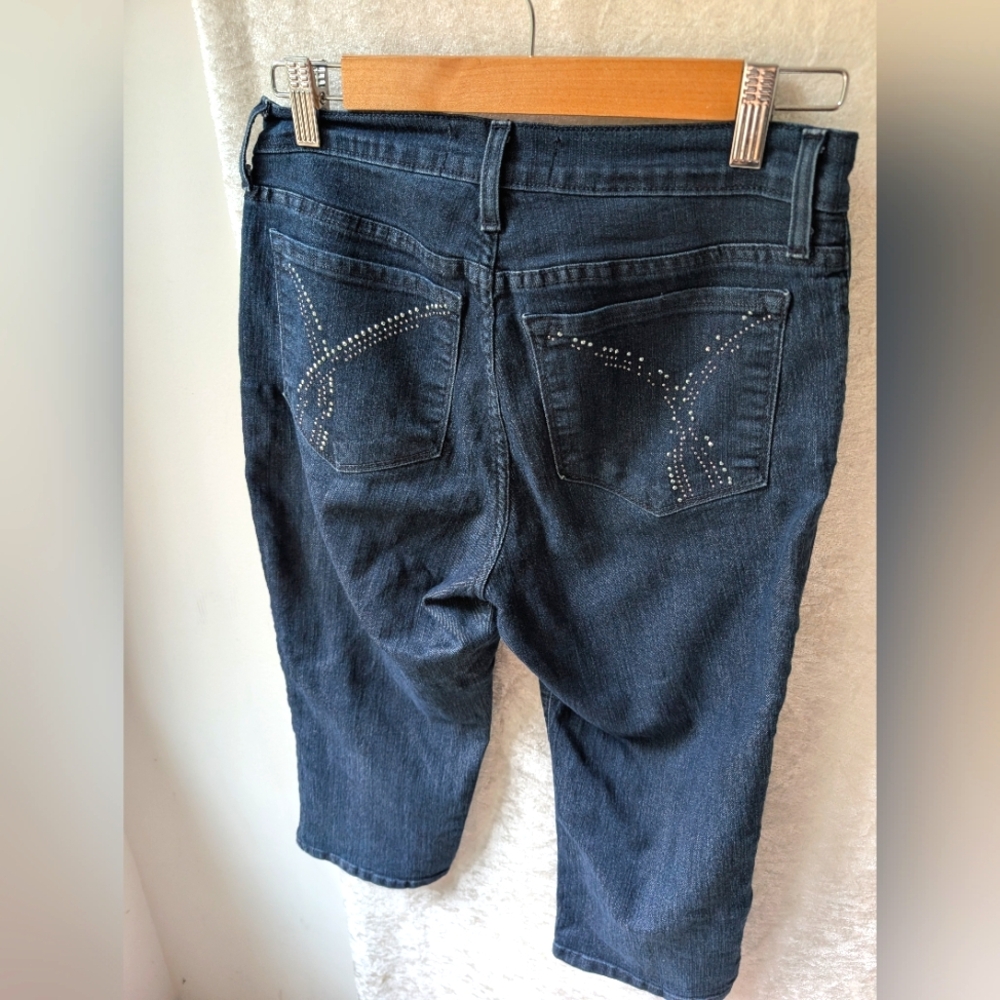 Lift & Tuck 6P Not Your Daughters Jeans Capri